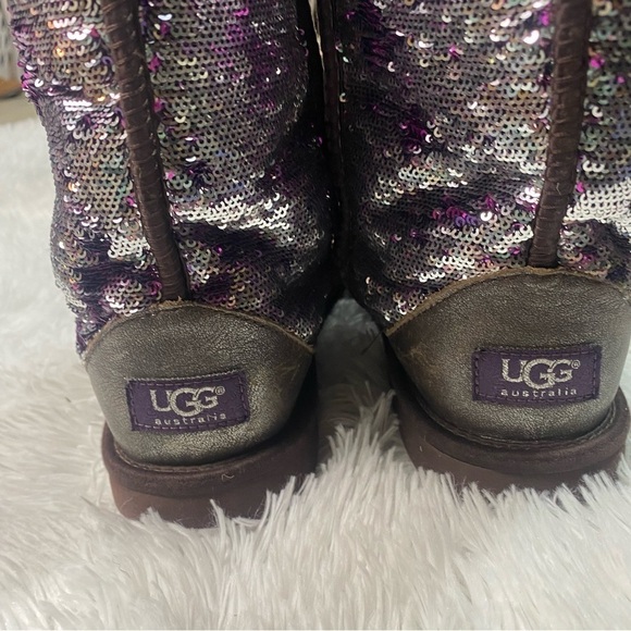 Ugg Australia fuschia pink silver reversible sequin boots size 8 - Picture 5 of 12